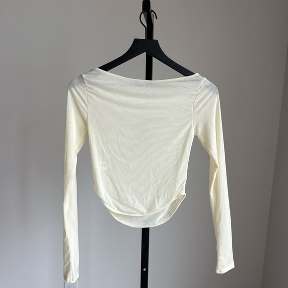 Meshki boat neck mesh top - Picture 2 of 3